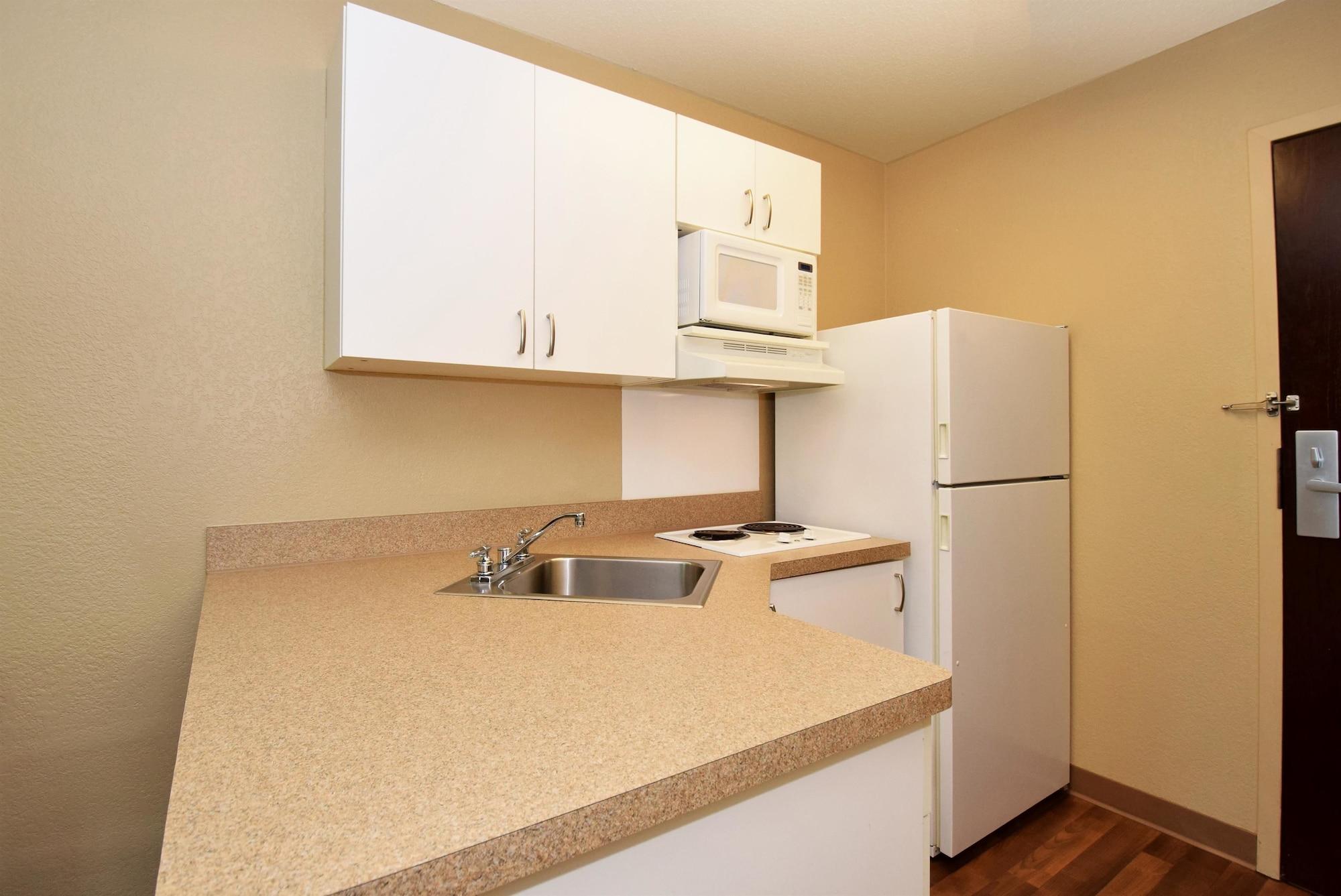 Extended Stay America Suites - Kansas City - Overland Park - Quivira Rd Lenexa Exterior photo