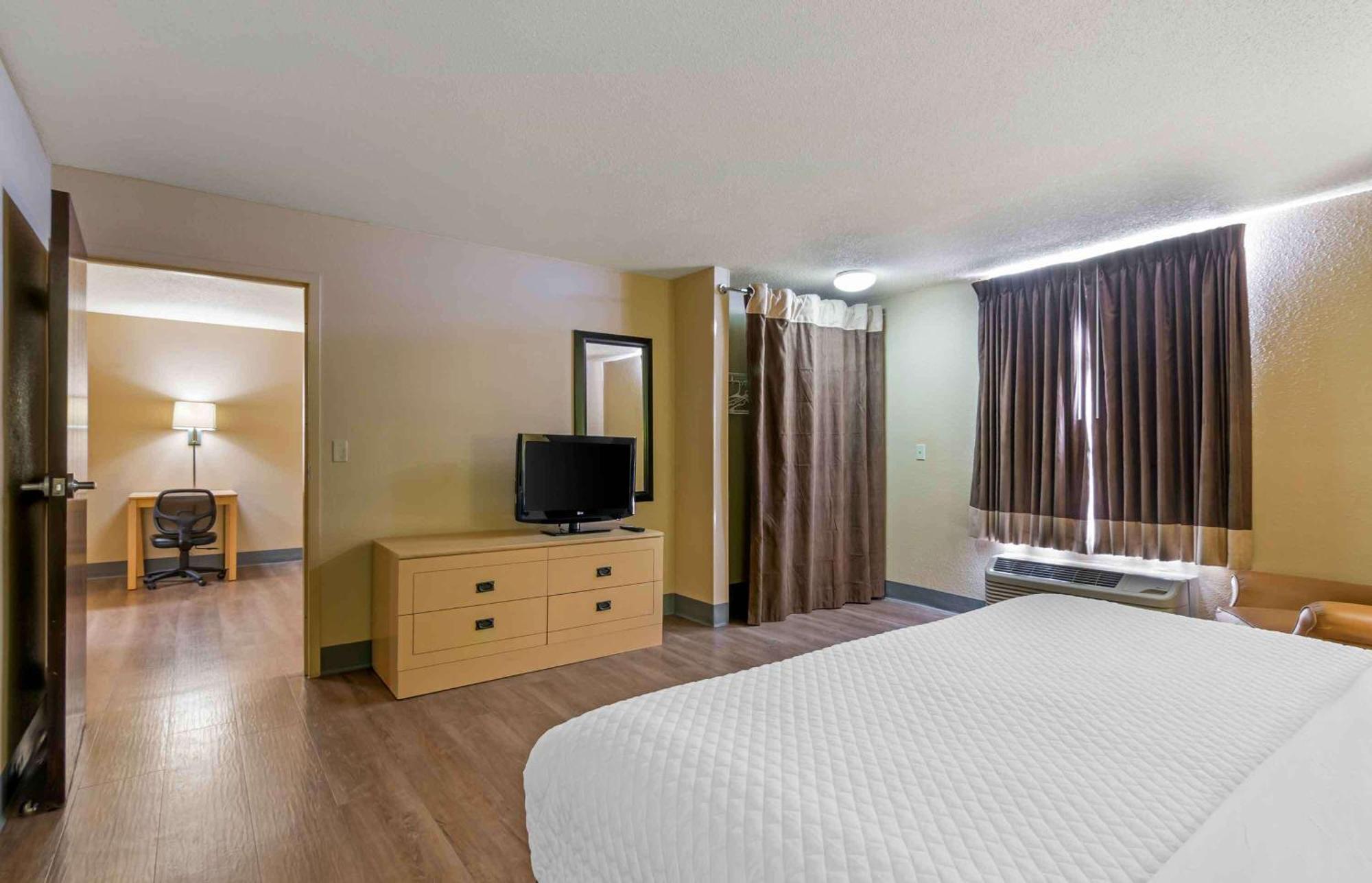 Extended Stay America Suites - Kansas City - Overland Park - Quivira Rd Lenexa Exterior photo