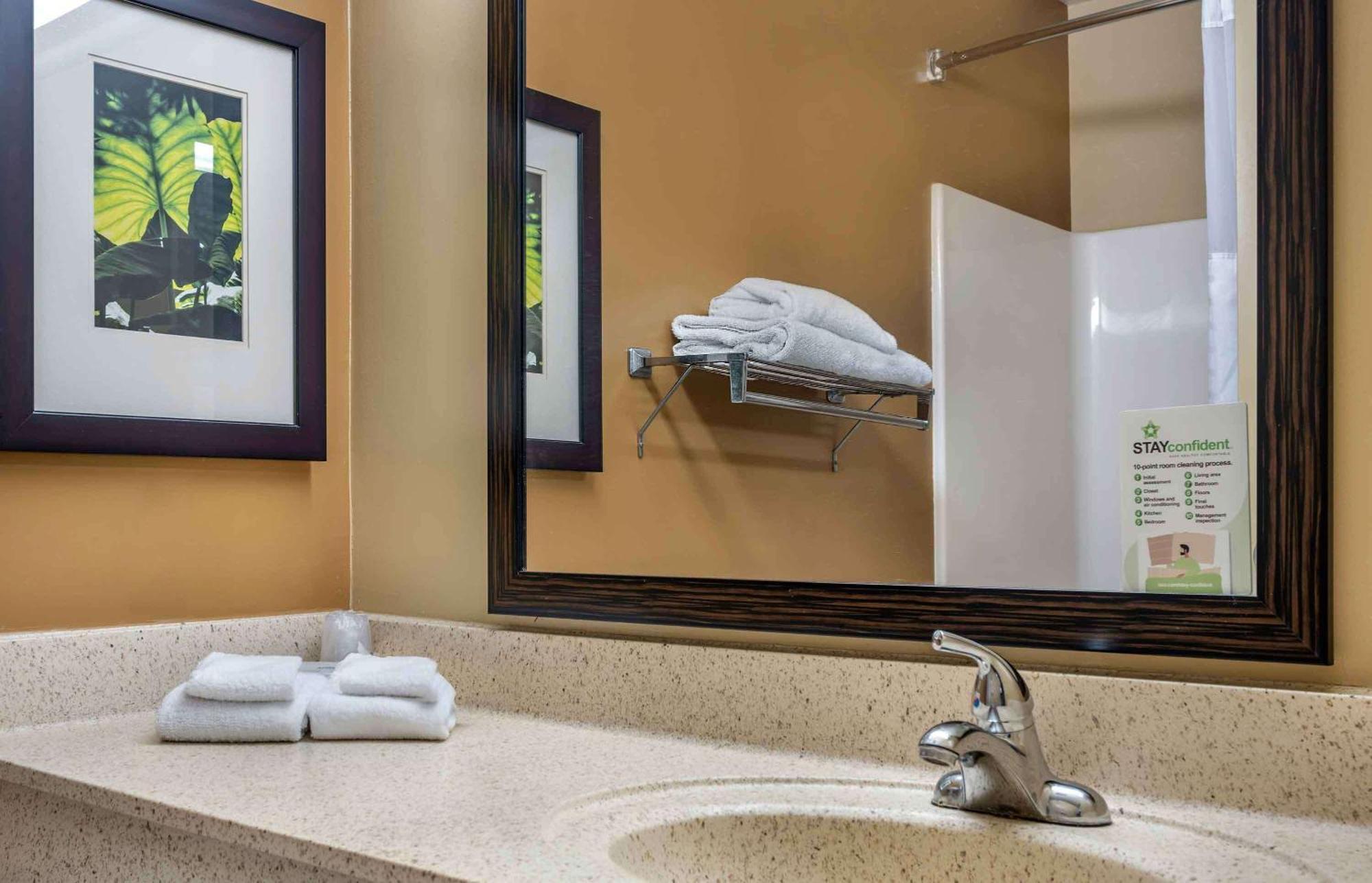 Extended Stay America Suites - Kansas City - Overland Park - Quivira Rd Lenexa Exterior photo