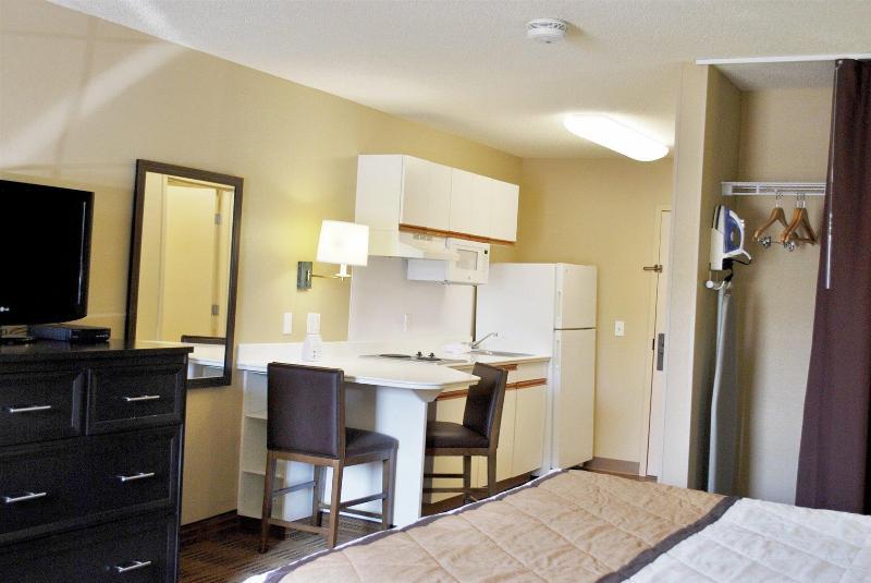 Extended Stay America Suites - Kansas City - Overland Park - Quivira Rd Lenexa Exterior photo