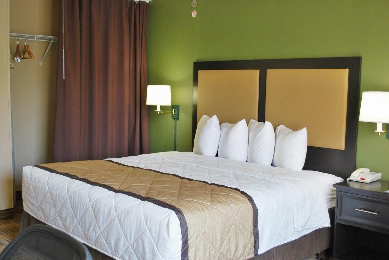 Extended Stay America Suites - Kansas City - Overland Park - Quivira Rd Lenexa Exterior photo