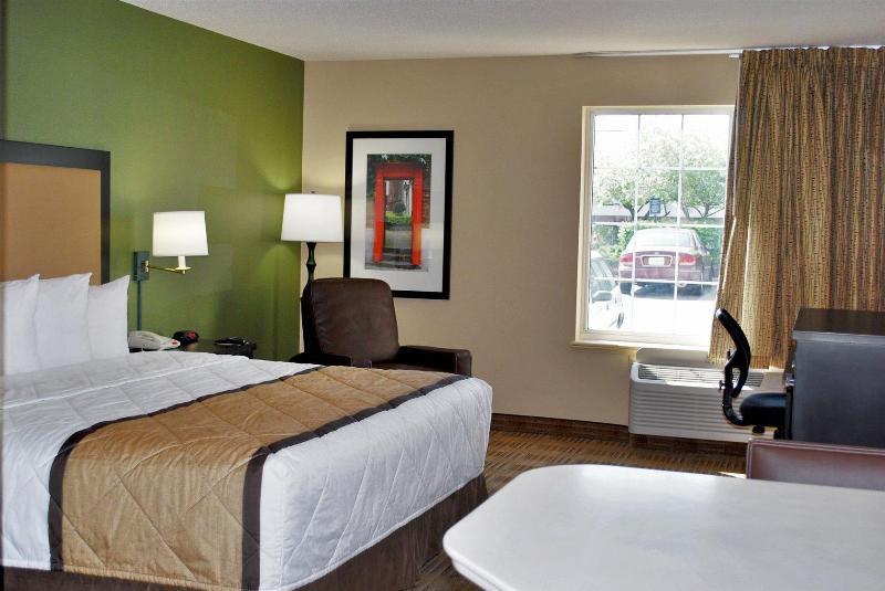 Extended Stay America Suites - Kansas City - Overland Park - Quivira Rd Lenexa Exterior photo